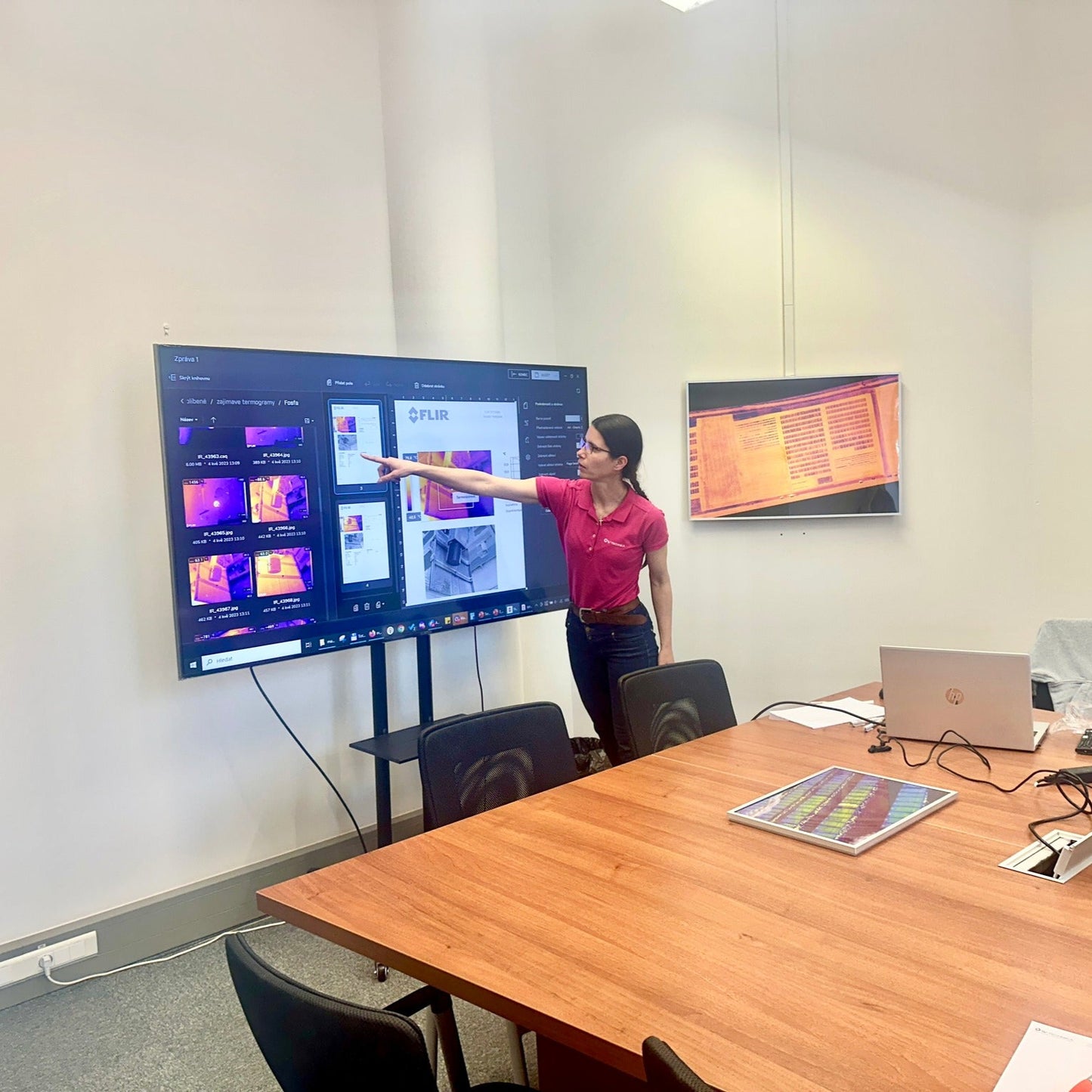 Profesionální Balíček FLIR E5 Pro: Termokamera + Školení + Kalibrace